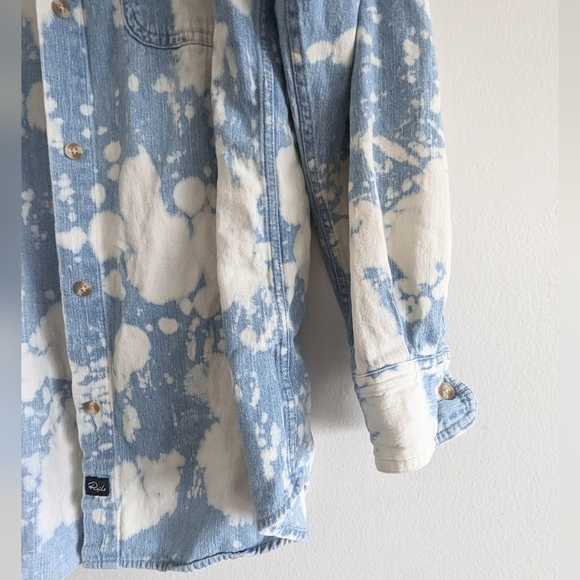 Rails Bleached Button Down Denim Shirt Size M Women's 90s Y2K - Picture 4 of 5